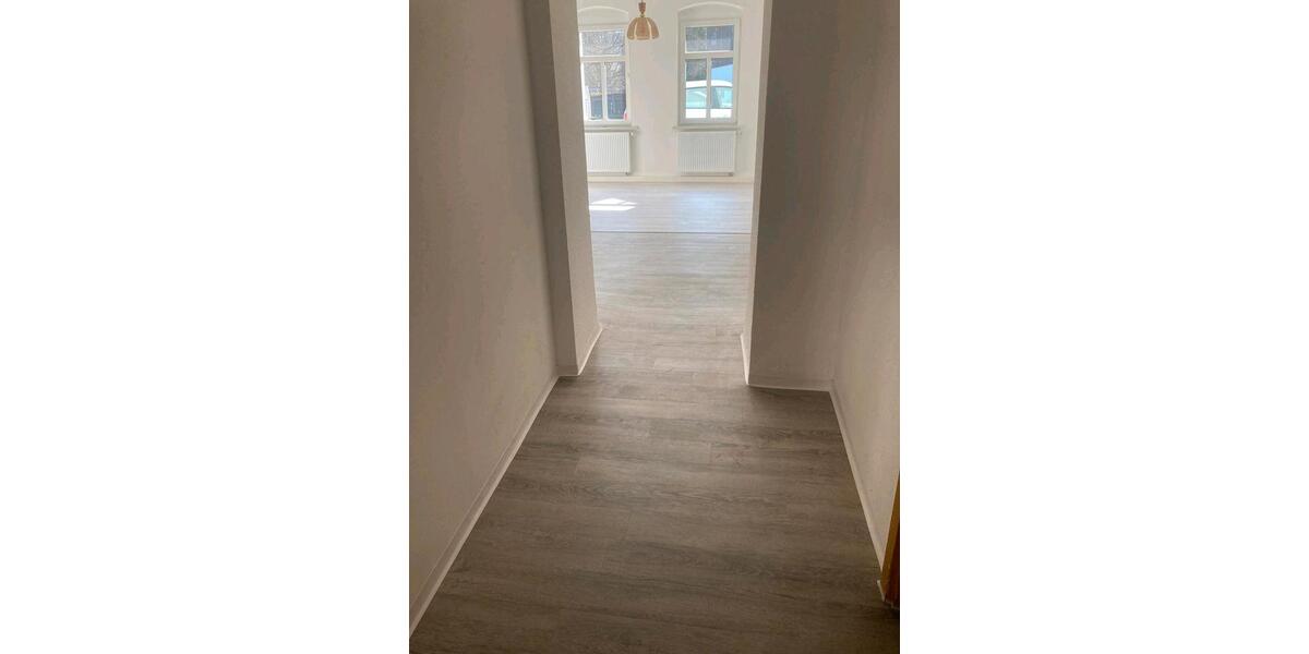 Erdgeschoßwohnung Olbernhau - 3 Zimmer, 100 m&sup2;, 700&euro; | Angebot:24559363