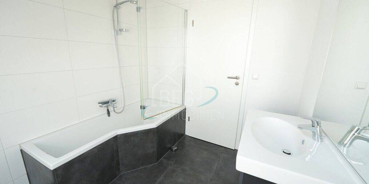 Etagenwohnung Schwäbisch Hall Breitenstein - 3 Zimmer, 92 m&sup2;, 1.040&euro; | Angebot:26819946
