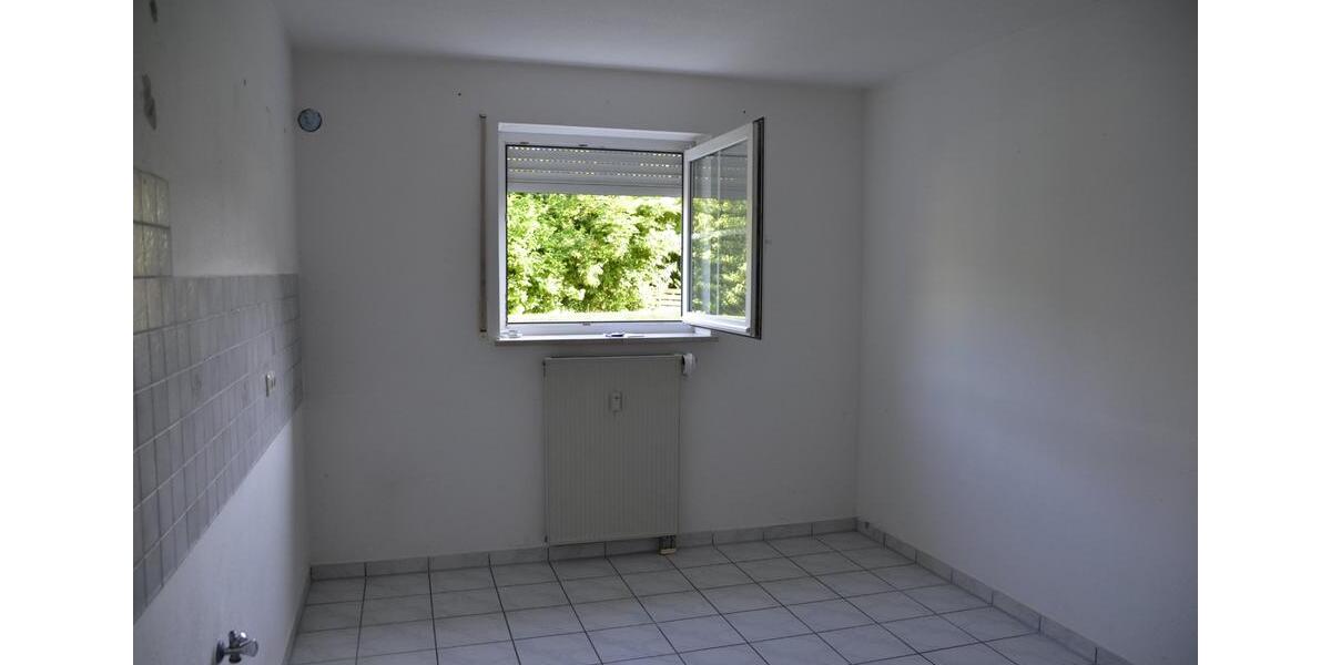 Etagenwohnung Schierling - 3 Zimmer, 90 m&sup2;, 600&euro; | Angebot:25655385