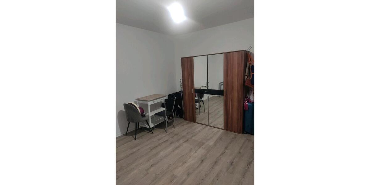 Wohnen auf Zeit Homberg (Ohm) - 1 Zimmer, 15 m&sup2;, 400&euro; | Angebot:23909573