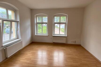 Wohnung Leisnig - 3 Zimmer, 38 m&sup2;, 300&euro; | Angebot:26635357