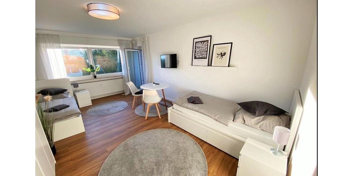 möbliertes WG-Zimmer mit Wlan, Smart-TV, eigener Balkon, Bad, Wc und Küche zur Teilung, Waschmaschine, Trockner 1 zimmer