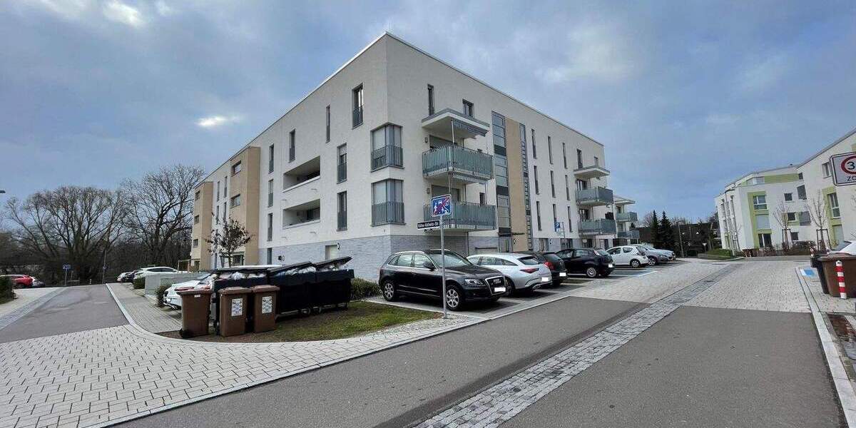 Etagenwohnung Rastatt - 3 Zimmer, 114 m&sup2;, 1.633&euro; | Angebot:25190466