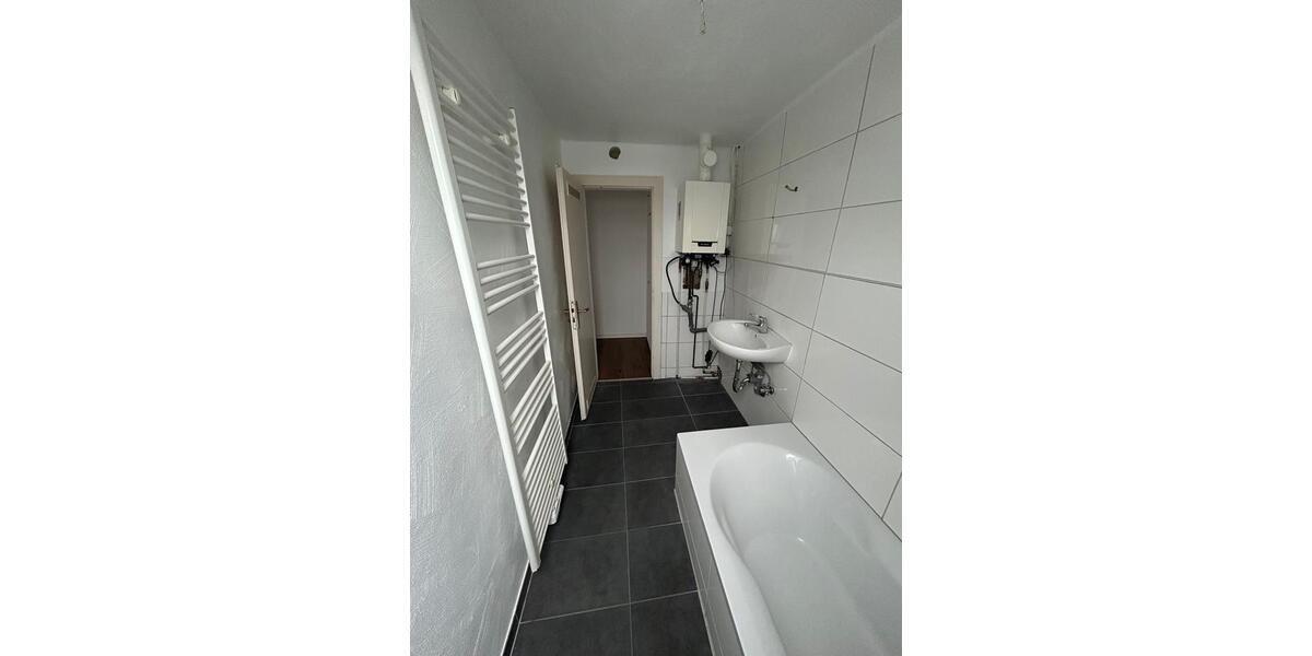 Dachgeschoßwohnung Berlin Tempelhof-Schöneberg - 3 Zimmer, 80 m&sup2;, 650&euro; | Angebot:26323688