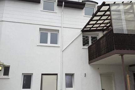 Eigentums Haus zu Vermieten 4 zimmer