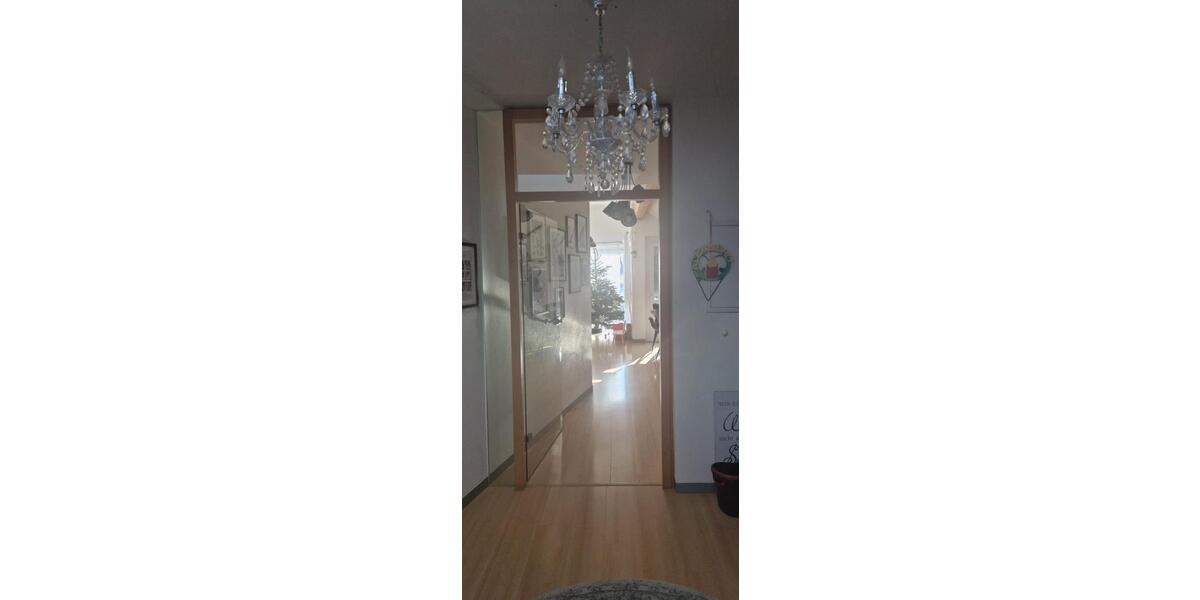 Dachgeschoßwohnung Schwäbisch Gmünd Bargau - 4 Zimmer, 140 m&sup2;, 1.300&euro; | Angebot:24373594