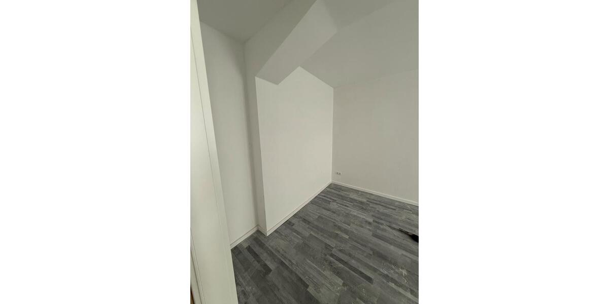 Etagenwohnung Minden - 2 Zimmer, 74 m&sup2;, 765&euro; | Angebot:26446423
