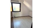Dachgeschoßwohnung Leonberg - 3 Zimmer, 79 m&sup2;, 800&euro; | Angebot:26561062