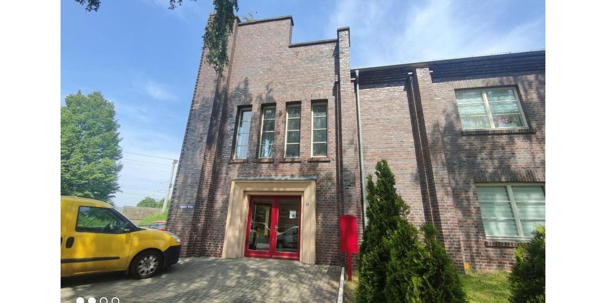 Erdgeschoßwohnung Bitterfeld-Wolfen Bitterfeld - 1 Zimmer, 30 m&sup2;, 255&euro; | Angebot:26564403