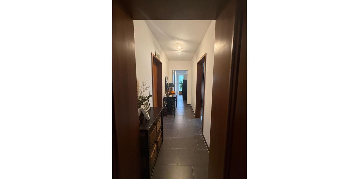 Erdgeschoßwohnung Bad Kreuznach Bad Münster am Stein-Ebernburg - 2 Zimmer, 84 m&sup2;, 1.000&euro; | Angebot:26413018