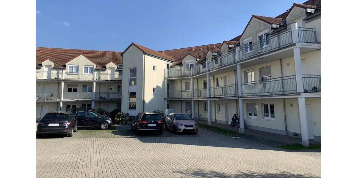 Dachgeschoßwohnung Pulsnitz - 4 Zimmer, 84 m&sup2;, 666&euro; | Angebot:24720454