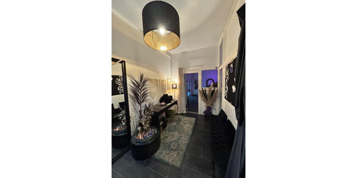 Erdgeschoßwohnung Frankfurt am Main Innenstadt - 2 Zimmer, 65 m&sup2;, 1.666&euro; | Angebot:24740404