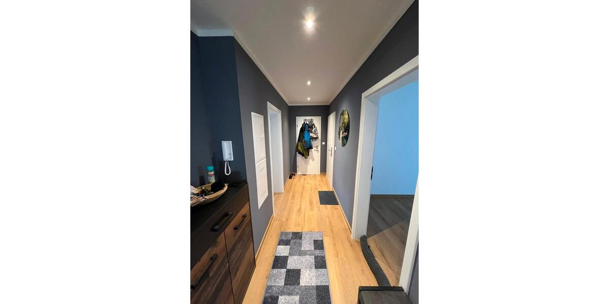 Etagenwohnung Bergrheinfeld - 3 Zimmer, 78 m&sup2;, 760&euro; | Angebot:26577605