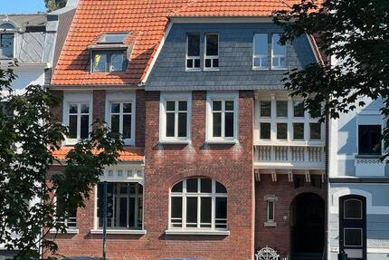 Erkelenz Zentrum - Jugendstilvilla mit Garten und zwei Terrassen 10 zimmer