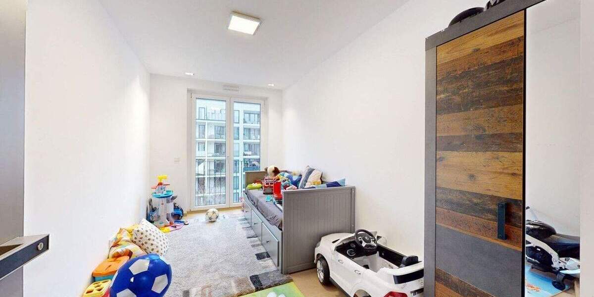 Etagenwohnung Frankfurt am Main Gallus - 4 Zimmer, 130 m&sup2;, 2.460&euro; | Angebot:25663763
