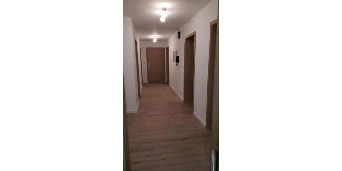 Etagenwohnung Buchloe - 3 Zimmer, 93 m&sup2;, 1.000&euro; | Angebot:26255326