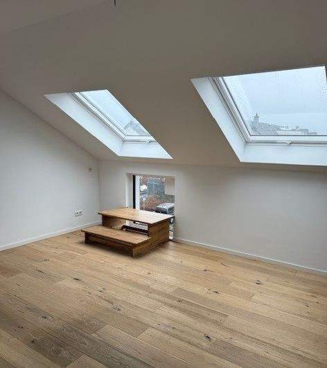 Terrassenwohnung Kaarst Vorst - 4 Zimmer, 147 m&sup2;, 2.205&euro; | Angebot:24789486