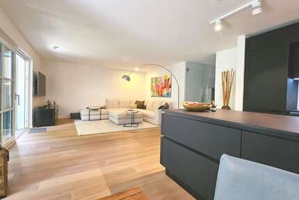 Wohnung zum Mieten in München 4.400 € 198 m² 5 zimmer