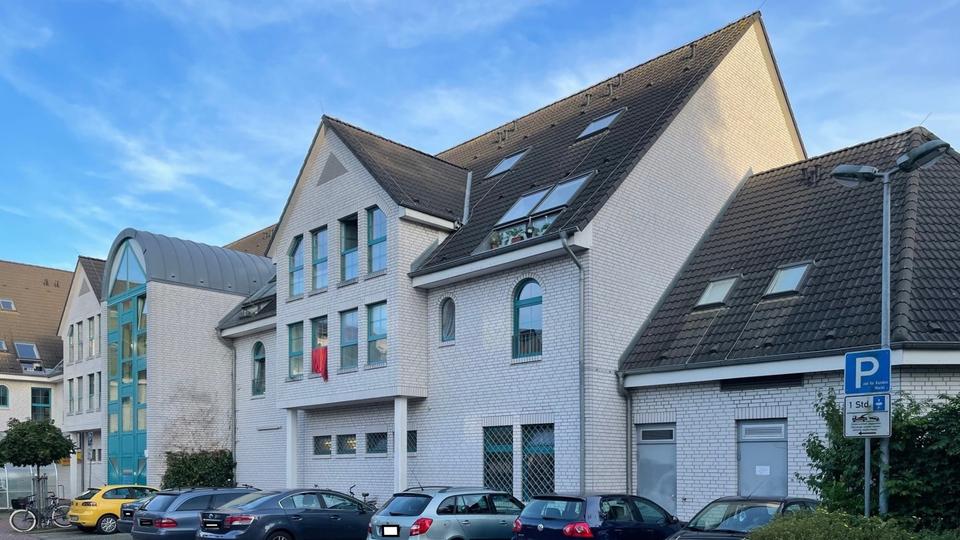 Dachgeschoßwohnung Greifswald - 2 Zimmer, 46 m&sup2;, 486&euro; | Angebot:25475745