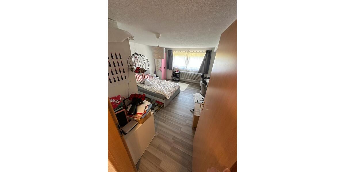 Etagenwohnung Lonsee - 3 Zimmer, 85 m&sup2;, 850&euro; | Angebot:26600800