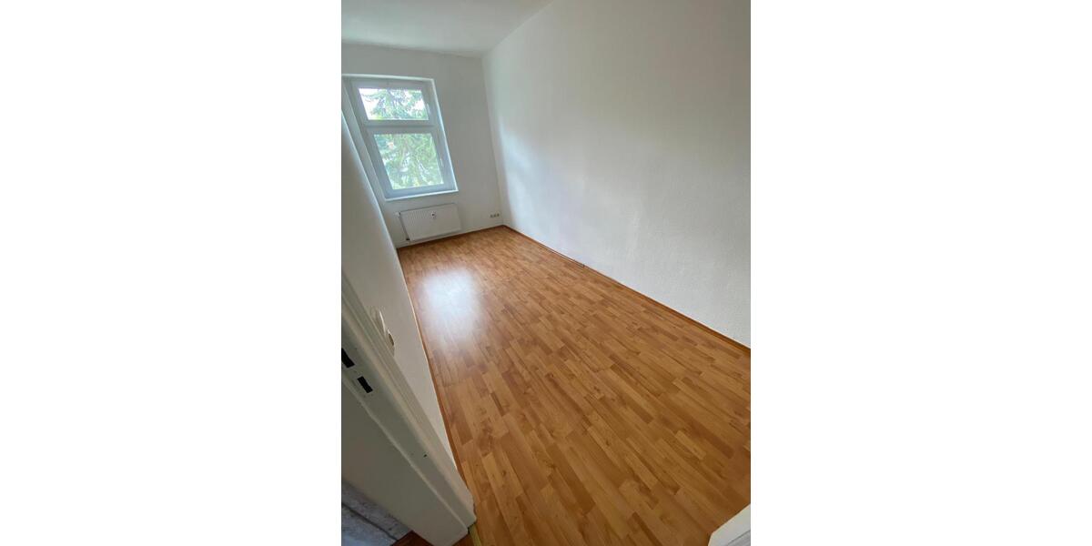 Etagenwohnung Luckenwalde - 3 Zimmer, 77 m&sup2;, 920&euro; | Angebot:26561505