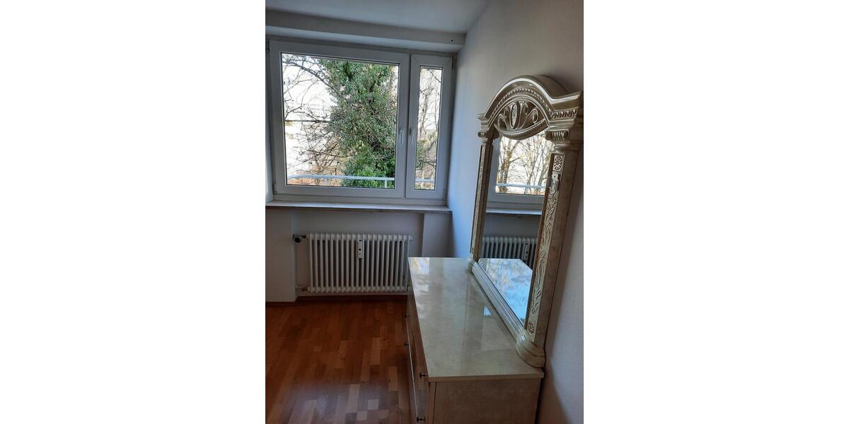 Etagenwohnung Haar - 3 Zimmer, 84 m&sup2;, 1.750&euro; | Angebot:24978599