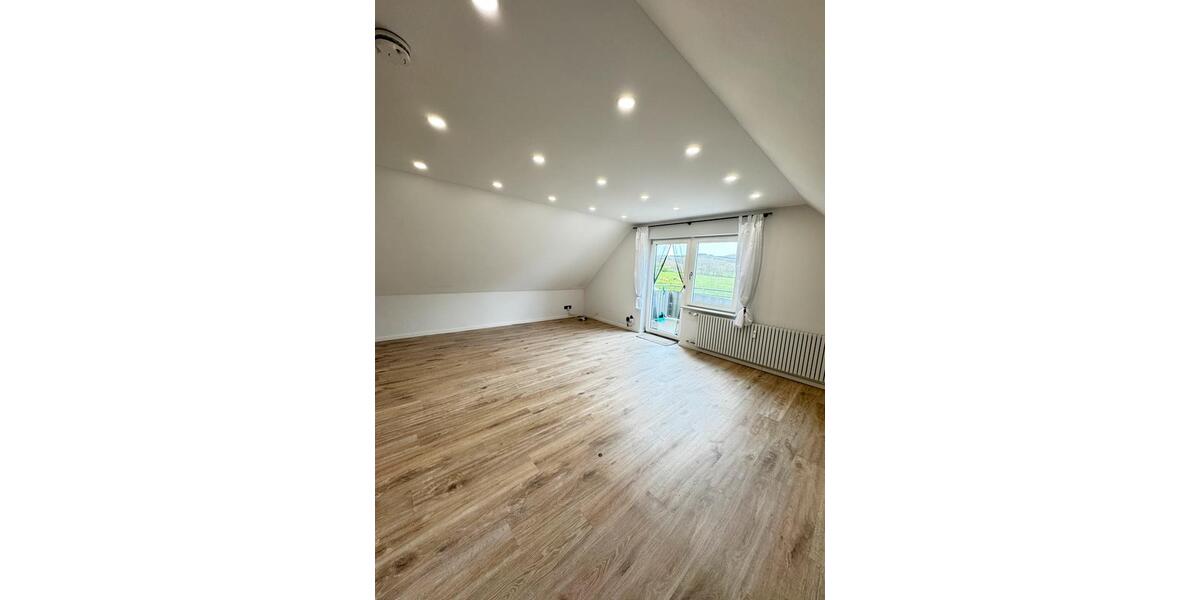 Dachgeschoßwohnung Wittlich - 3 Zimmer, 85 m&sup2;, 950&euro; | Angebot:26125972