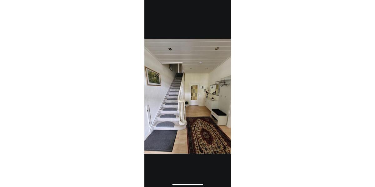 Etagenwohnung Preußisch Oldendorf - 10 Zimmer, 187 m&sup2;, 1.600&euro; | Angebot:26598027
