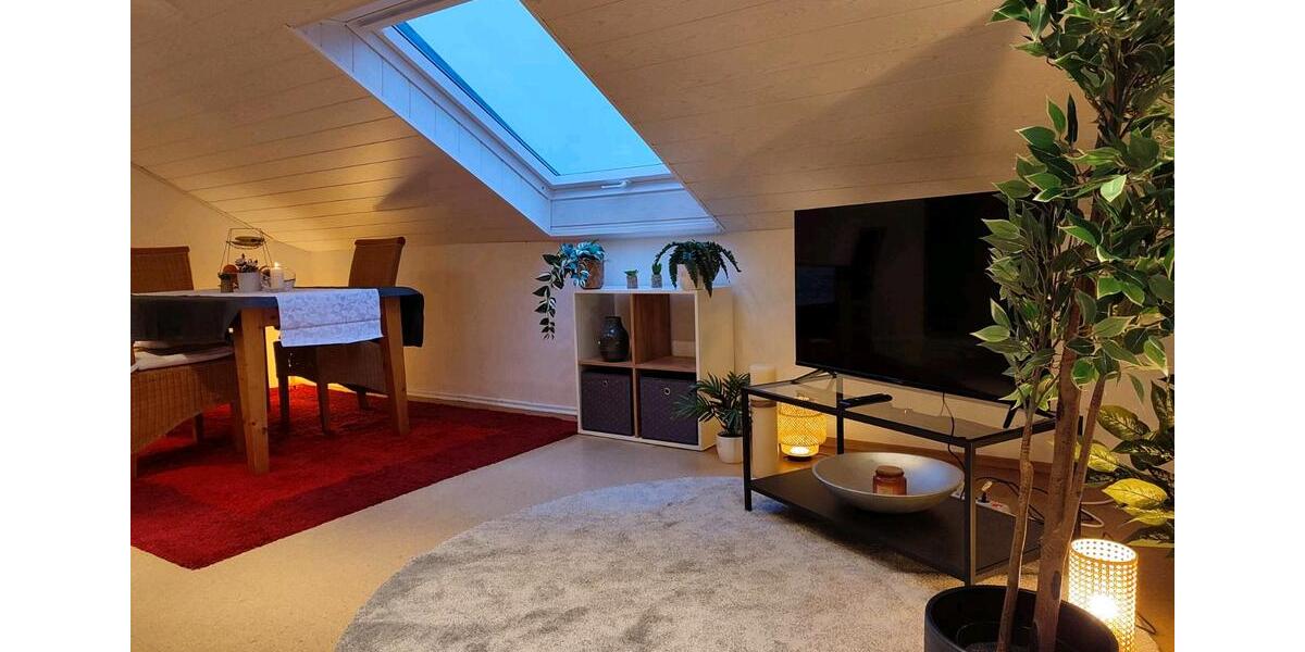 Dachgeschoßwohnung Schwieberdingen - 2.5 Zimmer, 55 m&sup2;, 1.260&euro; | Angebot:25025836