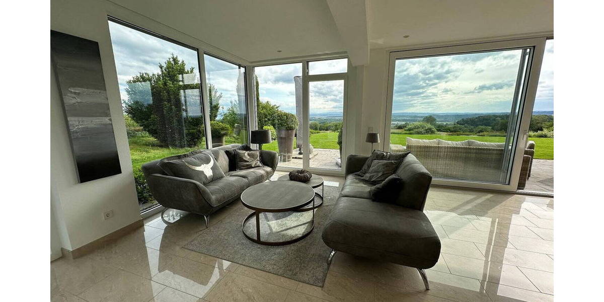 Terrassenwohnung Markdorf - 3 Zimmer, 152 m&sup2;, 2.600&euro; | Angebot:26583642