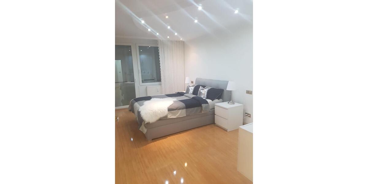 Etagenwohnung Augsburg Universitätsviertel - 3 Zimmer, 88 m&sup2;, 1.550&euro; | Angebot:25420724