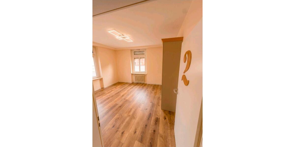 Gewerbeobjekt Bad Bergzabern - 6 Zimmer, 8 m&sup2;, 1.180&euro; | Angebot:24565120