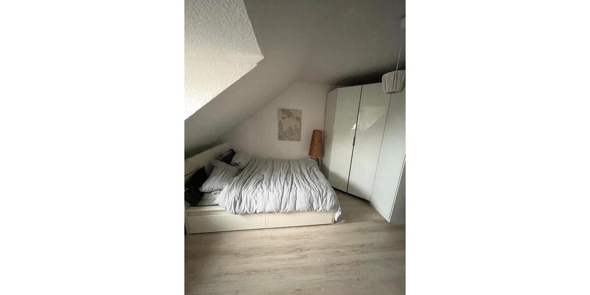 Dachgeschoßwohnung Dortmund - 2 Zimmer, 45 m&sup2;, 560&euro; | Angebot:26647345