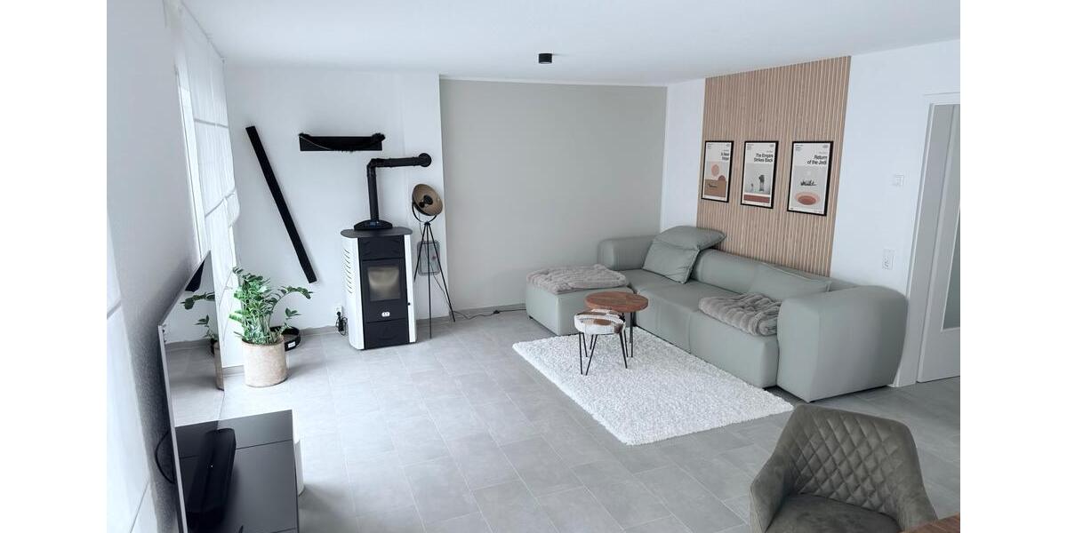 Doppelhaushälfte Höxter - 5 Zimmer, 135 m&sup2;, 1.300&euro; | Angebot:26581634