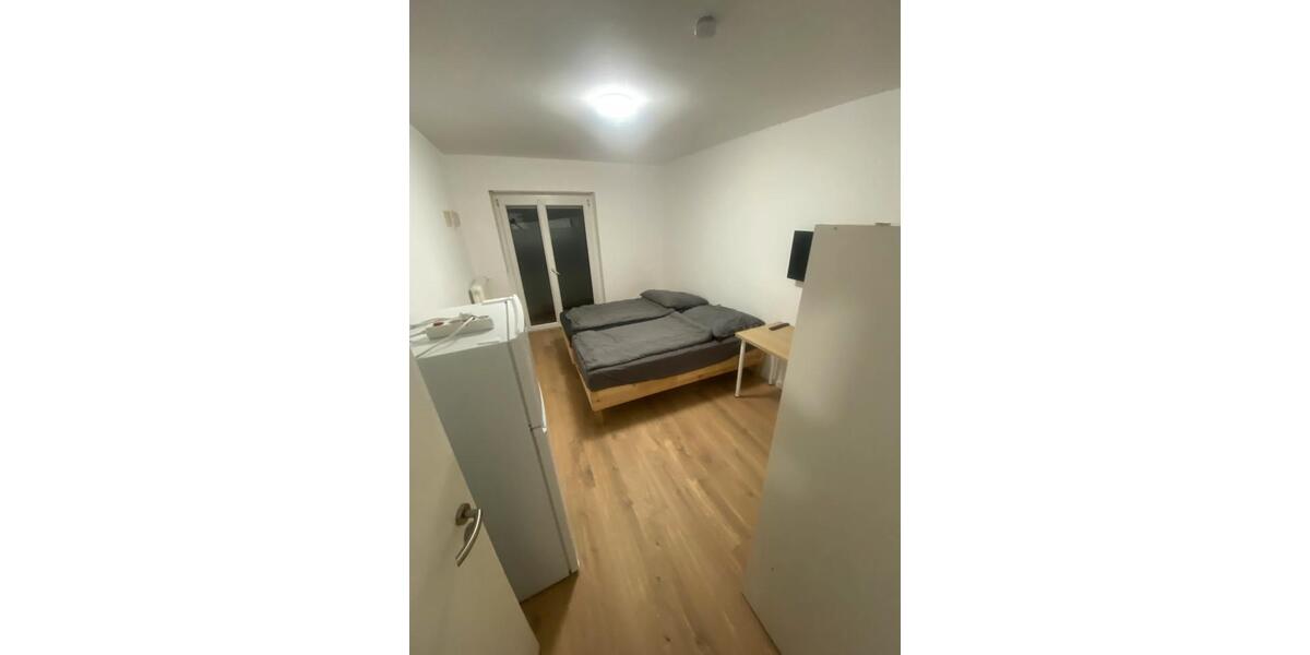 Erdgeschoßwohnung Karlsruhe Südstadt - 1 Zimmer, 83 m&sup2;, 675&euro; | Angebot:26654980