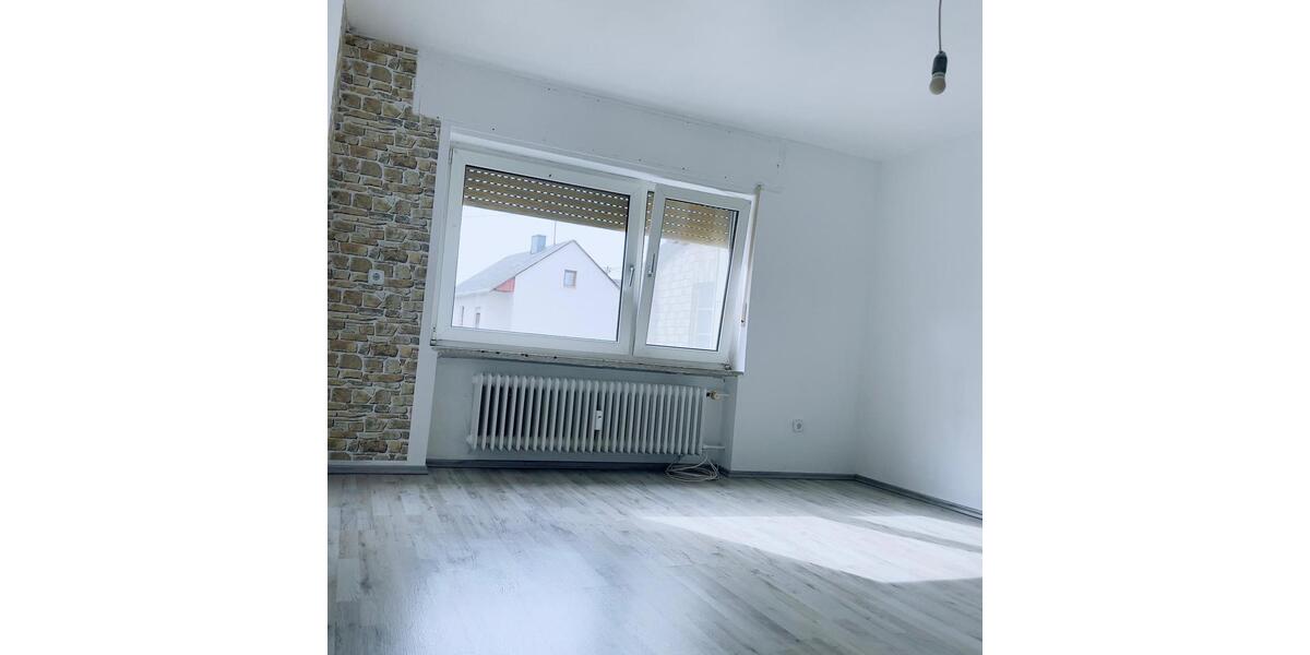 Etagenwohnung Dickenschied - 2 Zimmer, 55 m&sup2;, 375&euro; | Angebot:25868749