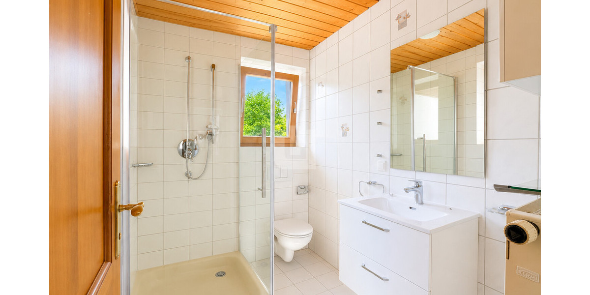 WINDISCH - Besondere 2-Zimmer-Wohnung mit Galerie in Grafrath - ideal für Singles! - Erdgeschoßwohnung Grafrath | Angebot:27008803