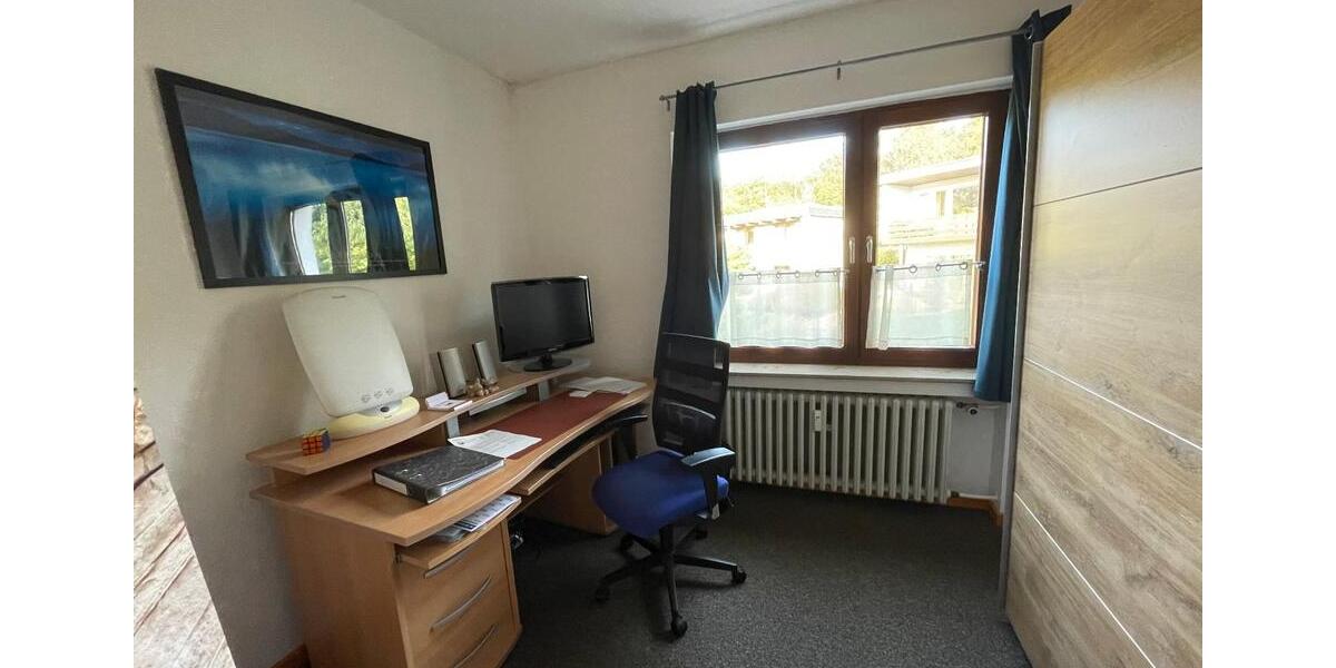 2-Zimmer-Whg. mit Loggia in Hameln, OT Klein Berkel, inkl. Garage 2 zimmer