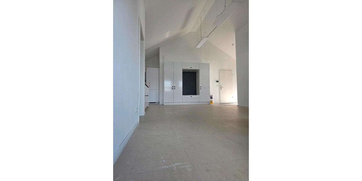 Dachgeschoßwohnung Norderstedt Friedrichsgabe - 3 Zimmer, 84 m&sup2;, 1.790&euro; | Angebot:25948582