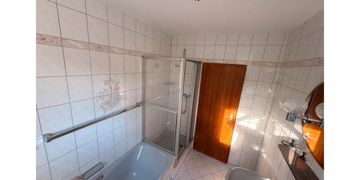 Etagenwohnung Dortmund Hörde - 3 Zimmer, 85 m&sup2;, 773&euro; | Angebot:26178008