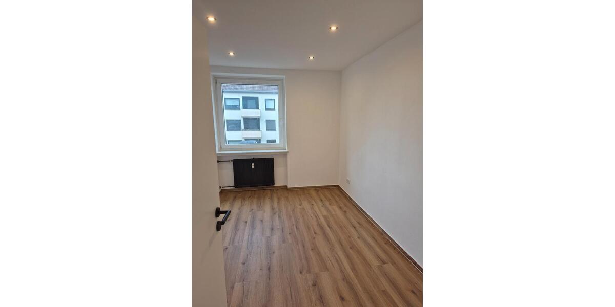 Erdgeschoßwohnung Clausthal-Zellerfeld Zellerfeld - 4 Zimmer, 85 m&sup2;, 830&euro; | Angebot:25974406