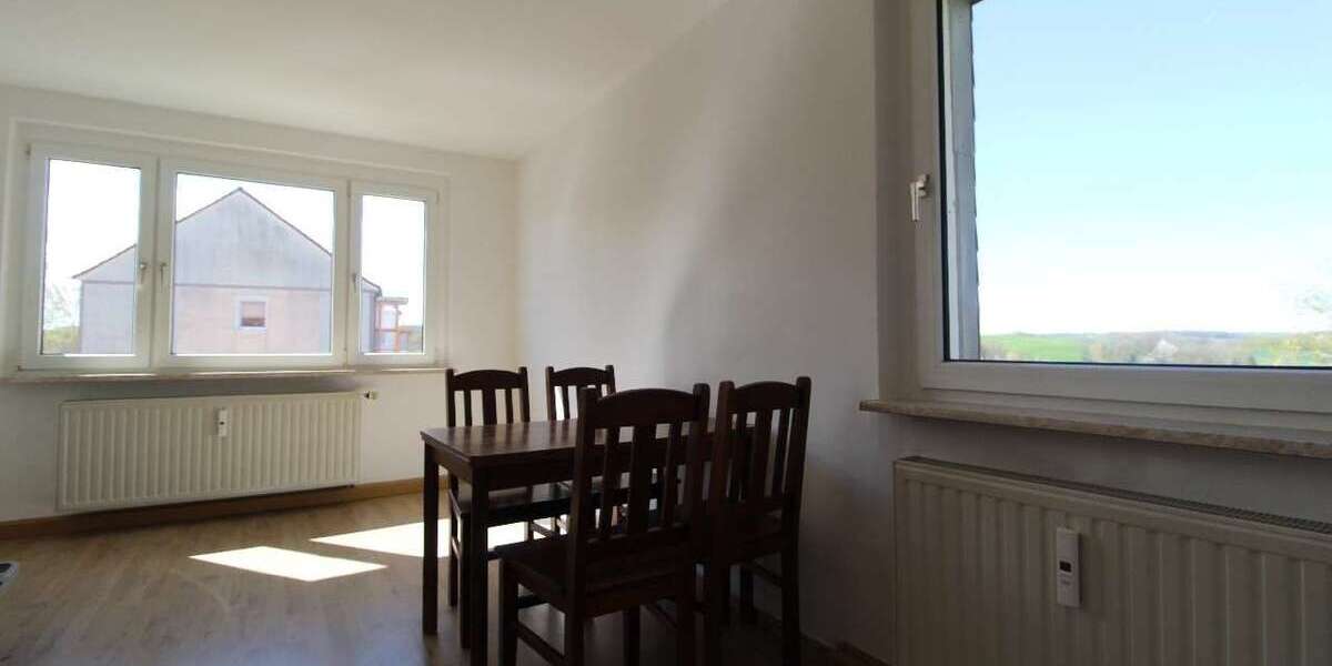 Etagenwohnung Lunzenau - 3 Zimmer, 57 m&sup2;, 330&euro; | Angebot:26410031