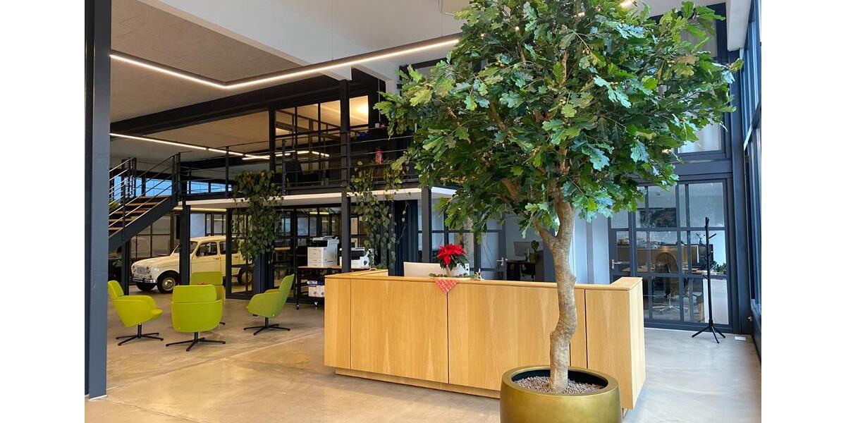 Exklusive, möblierte Bürofläche zimmer