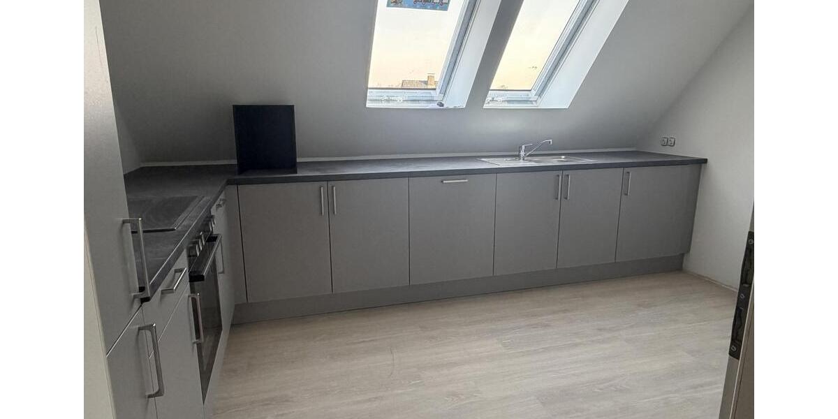 Etagenwohnung Salzhausen - 3.5 Zimmer, 110 m&sup2;, 1.300&euro; | Angebot:26631025