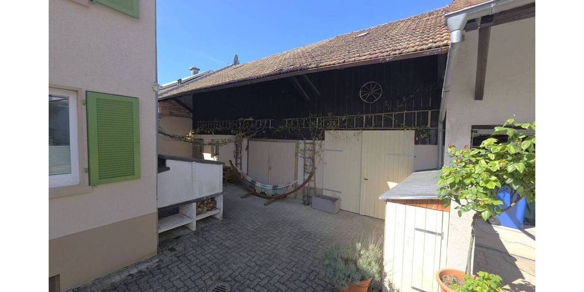 Doppelhaushälfte Kandern - 6 Zimmer, 157 m&sup2;, 2.050&euro; | Angebot:26819746