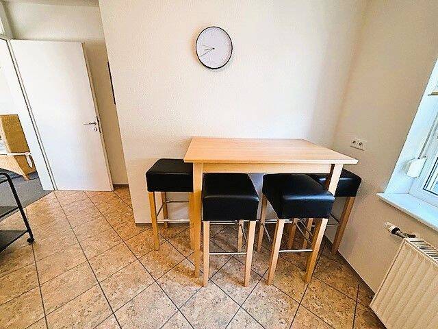 Etagenwohnung Untereisesheim - 2 Zimmer, 75 m&sup2;, 830&euro; | Angebot:26015719
