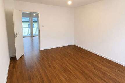 Wohnung Wuppertal Gemarkung Barmen - 3 Zimmer, 72 m&sup2;, 648&euro; | Angebot:27068889