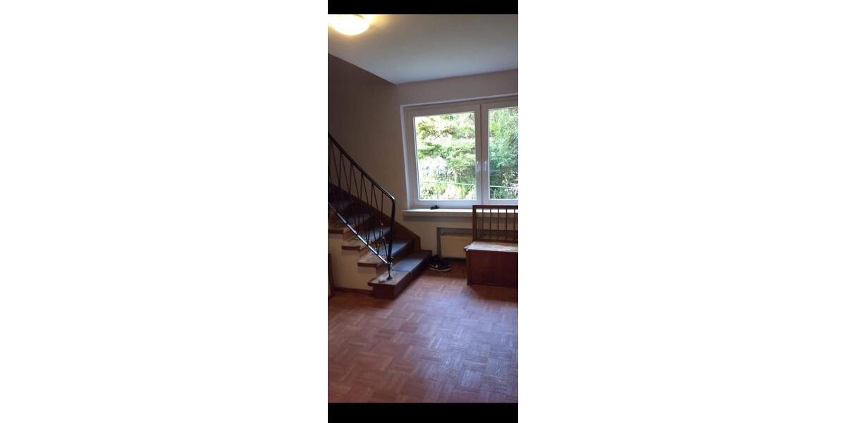 Erdgeschoßwohnung Schmalkalden - 2 Zimmer, 65 m&sup2;, 400&euro; | Angebot:25993597