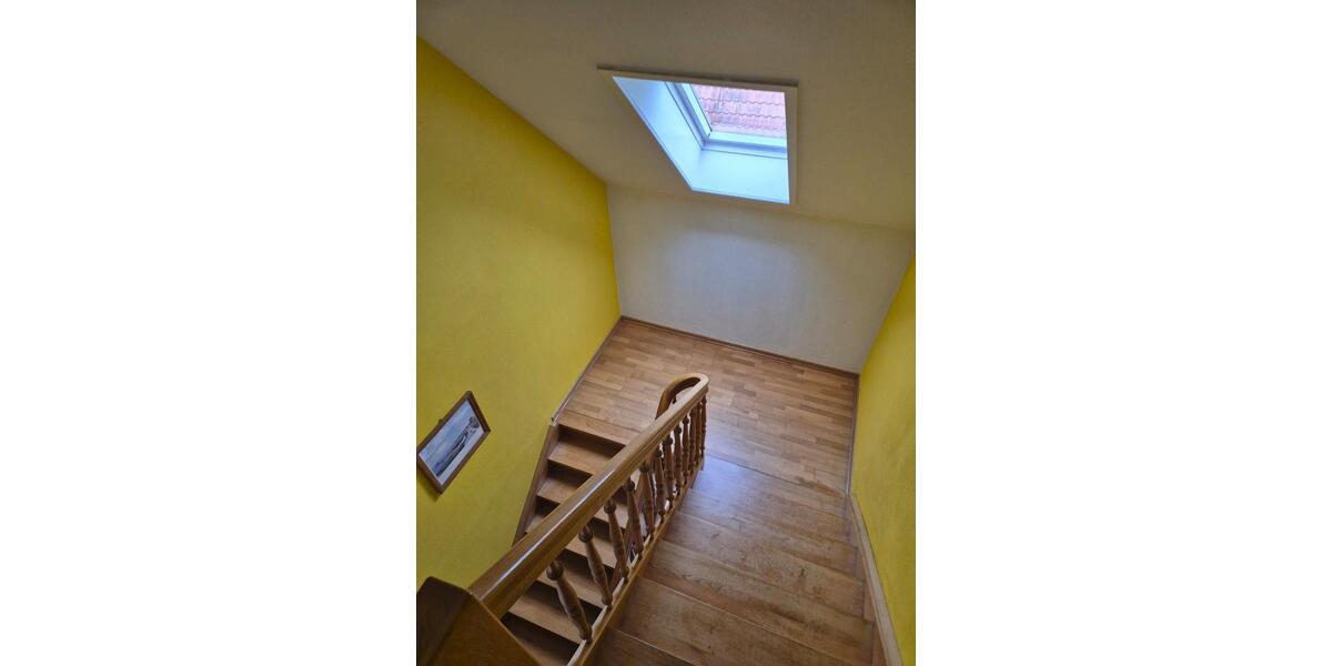 Dachgeschoßwohnung Freiburg (Elbe) - 2 Zimmer, 84 m&sup2;, 650&euro; | Angebot:26644693
