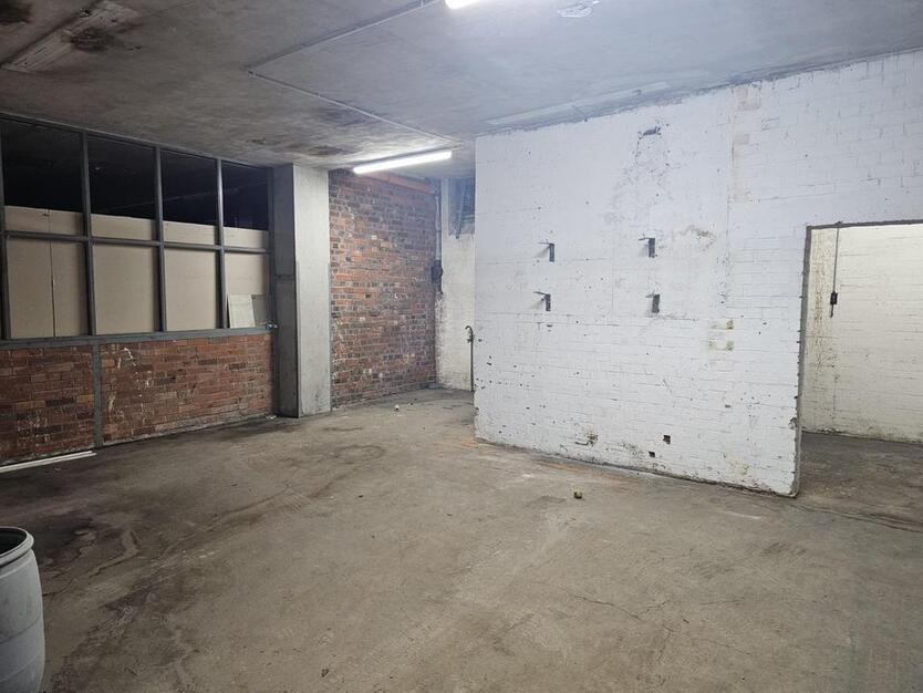 Lagerhalle in Mannheim zu vermieten